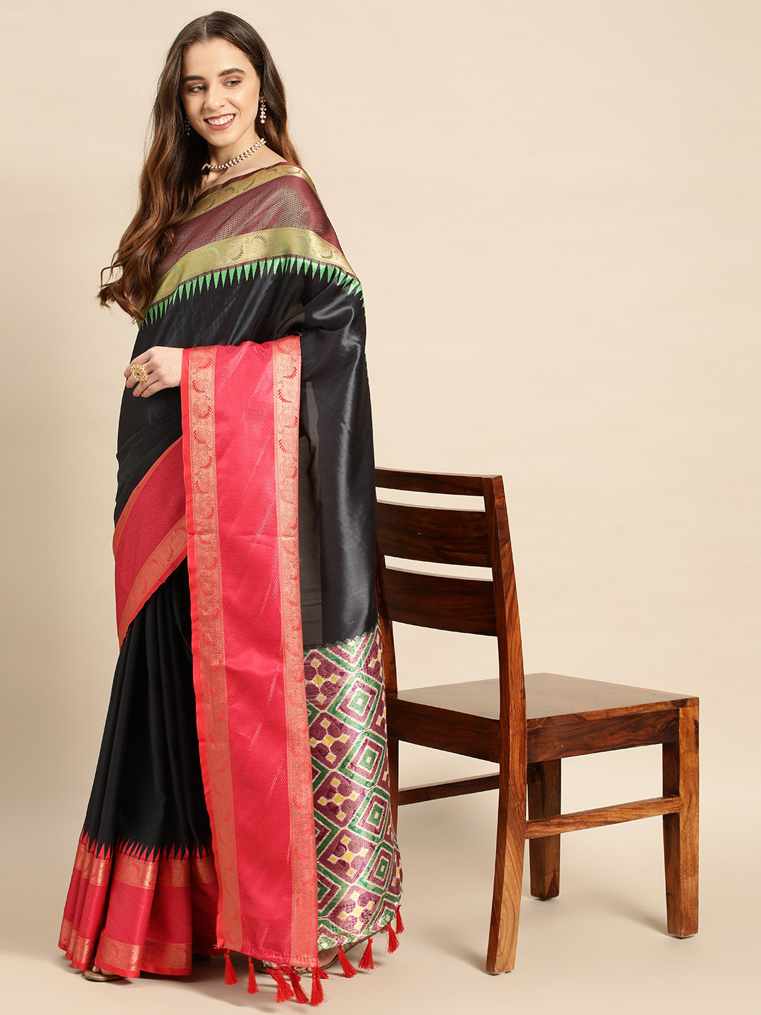 Ganga Jamuna Pattu Border Banarasi Soft Silk Saree