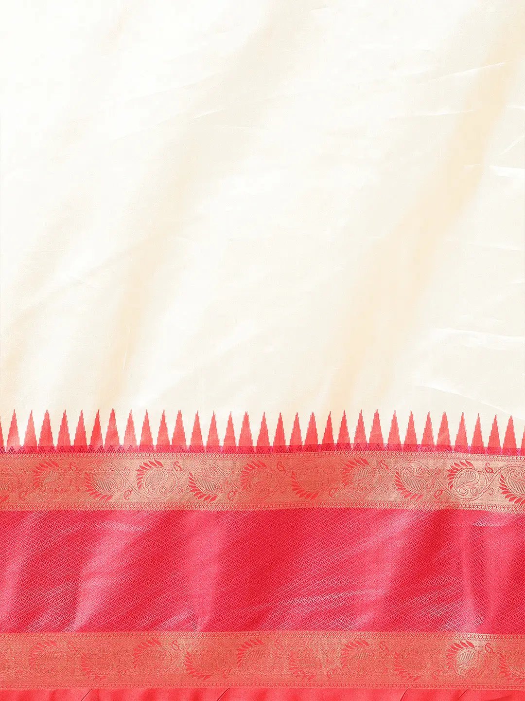 Ganga Jamuna Pattu Border Banarasi Soft Silk Saree