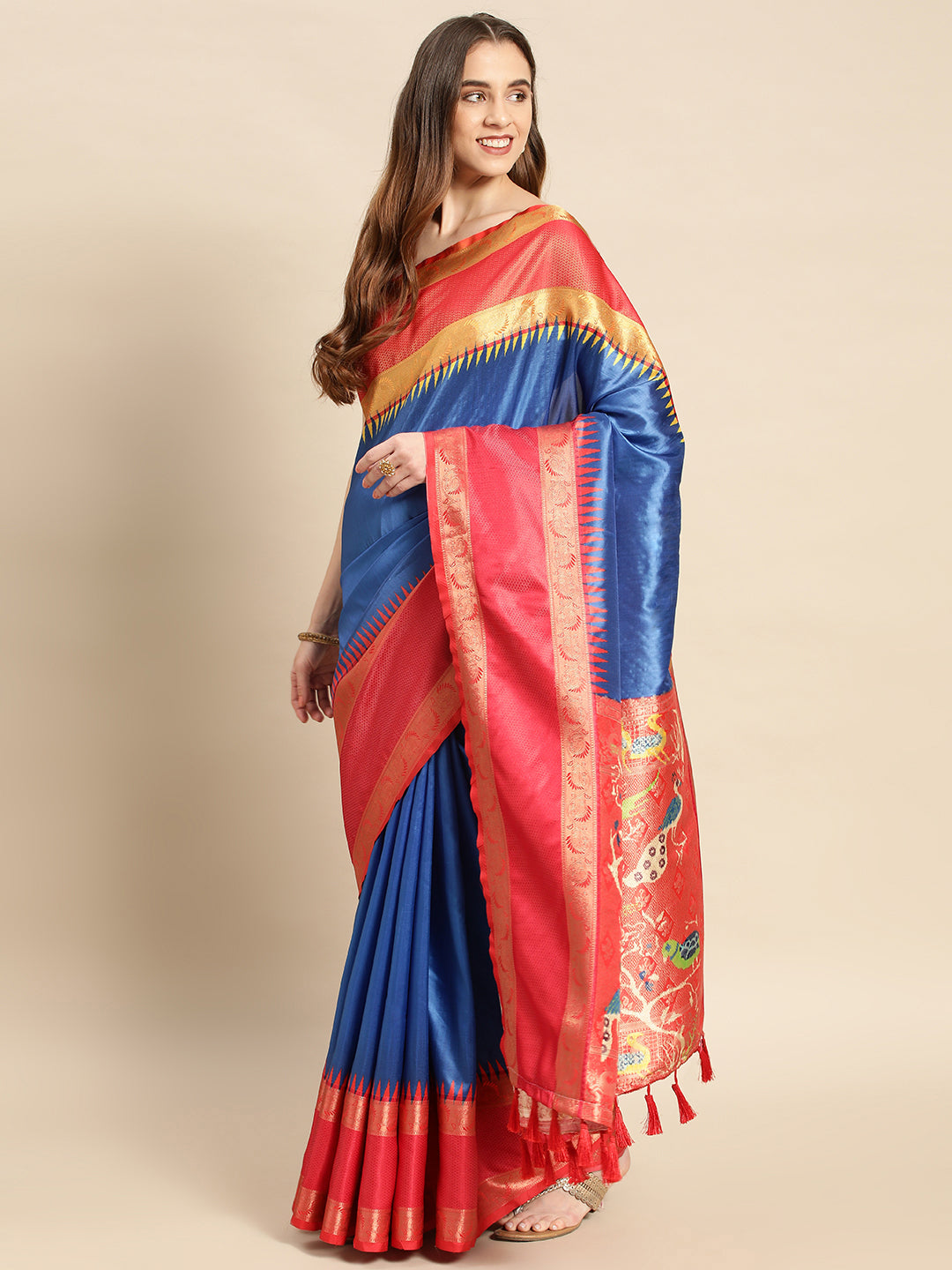 Ganga Jamuna Pattu Border Banarasi Soft Silk Saree