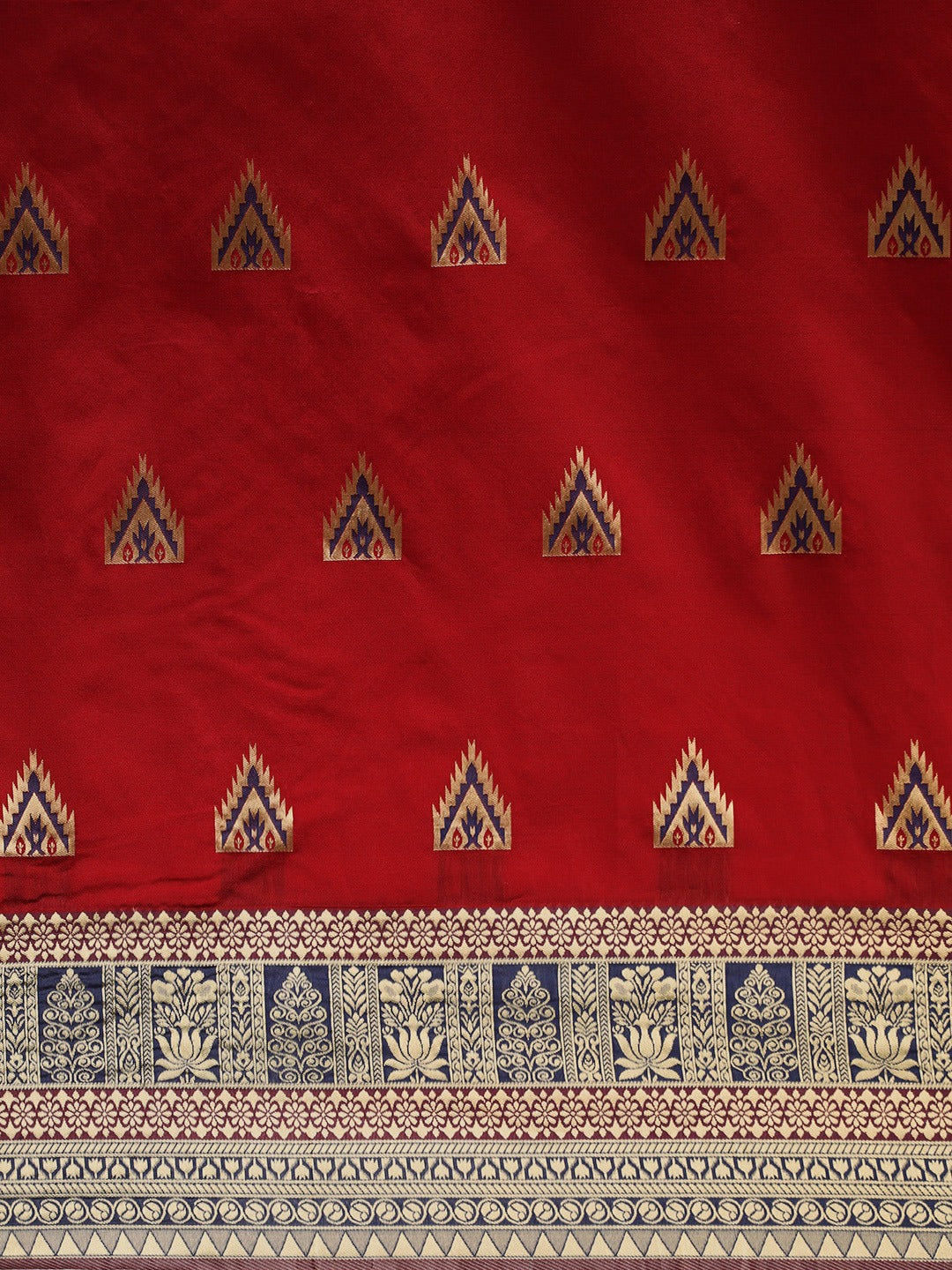 Banarasi  Red Colour Silk Blend Saree 