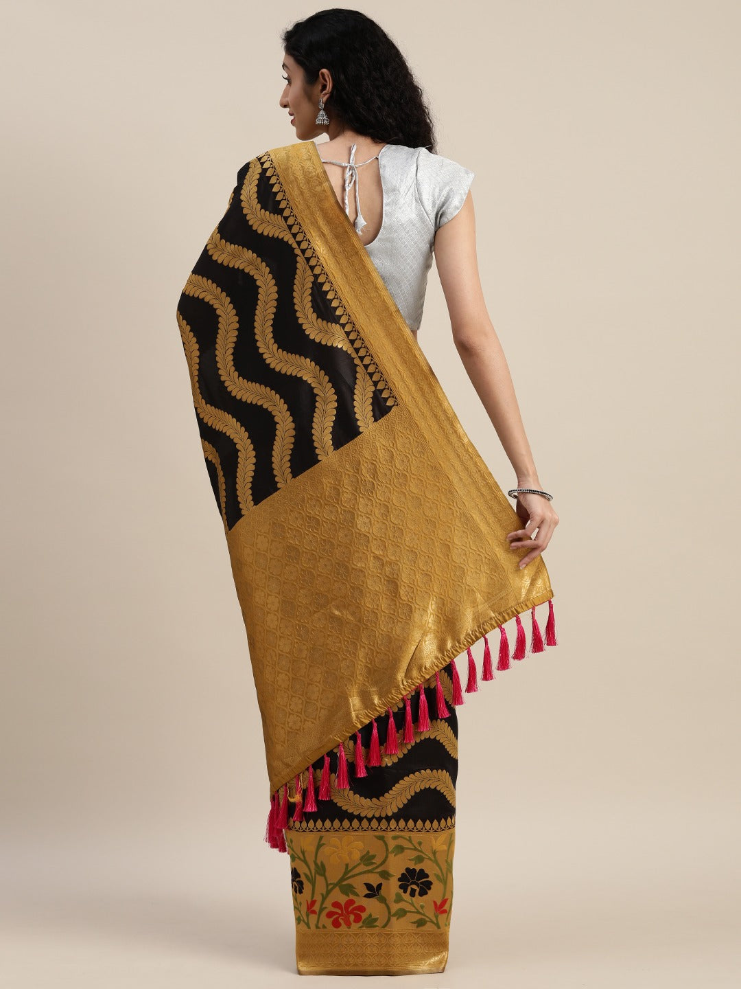  Banarasi Honey Yellow Colour Geometric Silk Saree