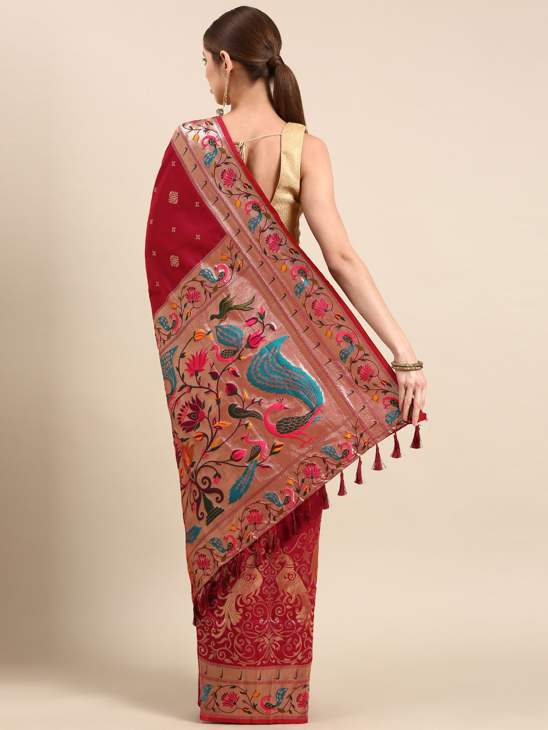 Exquisite Yevla Paithani Minakari Work Silk Saree