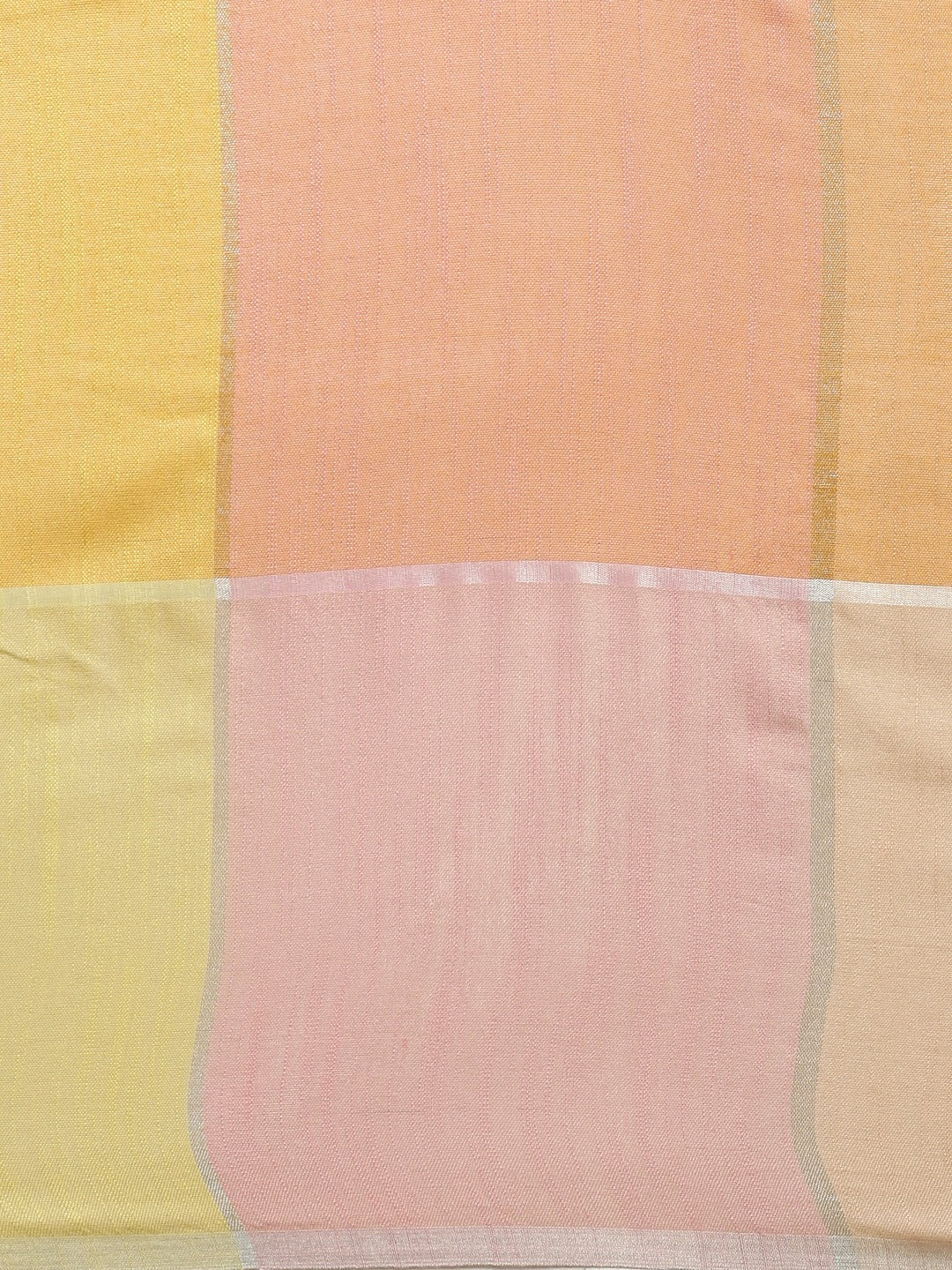 Linen Blend Checked Banarasi Saree in Pink & Peach Colour