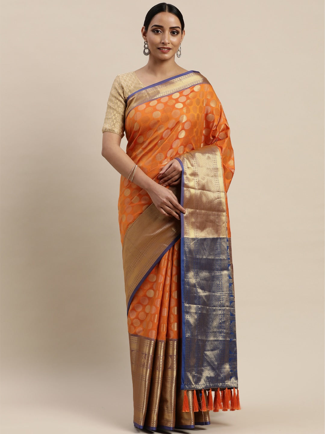 Buy Exclusive Banarasi Polka Dots Pattu Saree | Vastranand