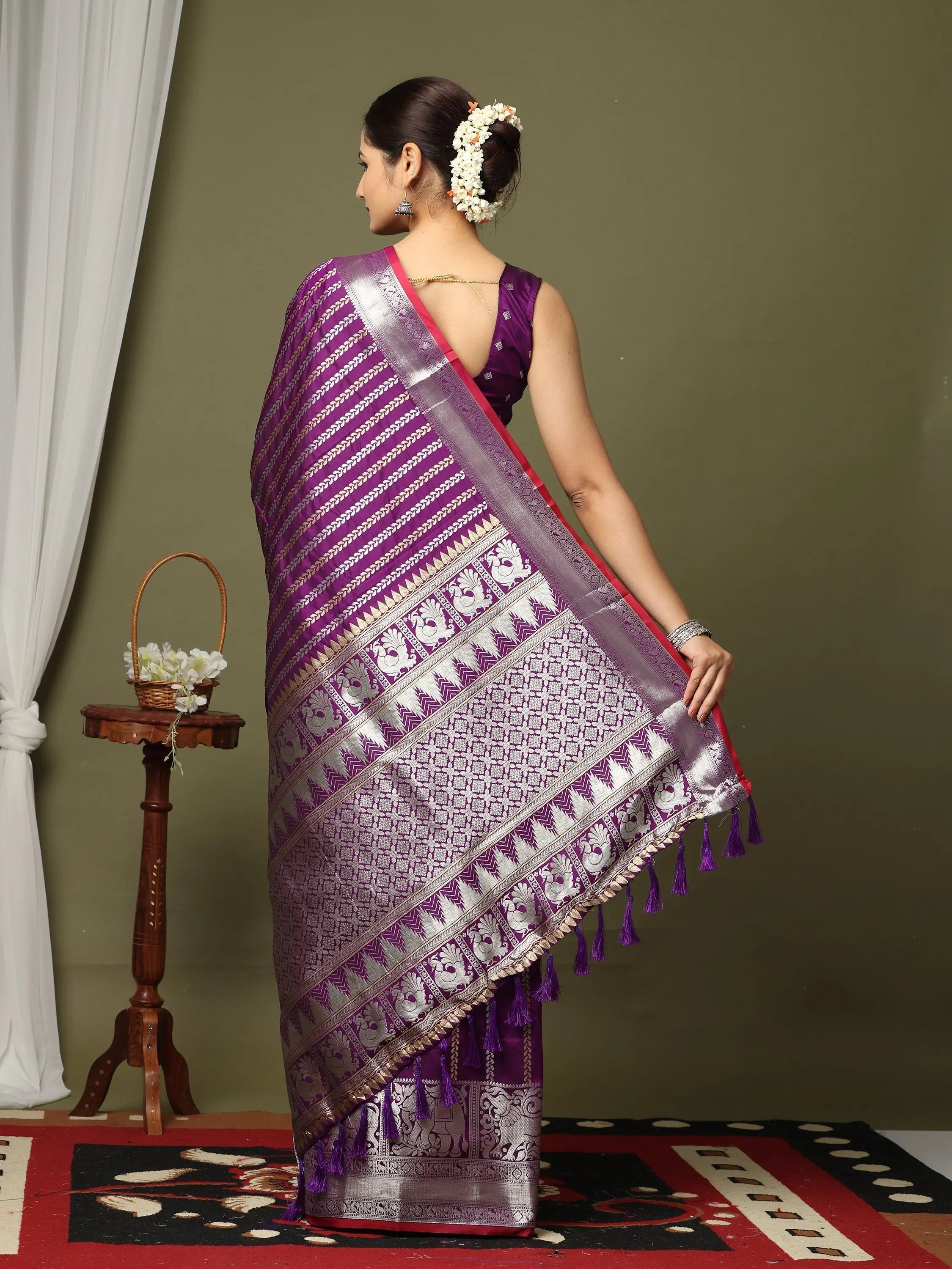 Striped Woven Design Zari Silk Blend Banarasi Saree