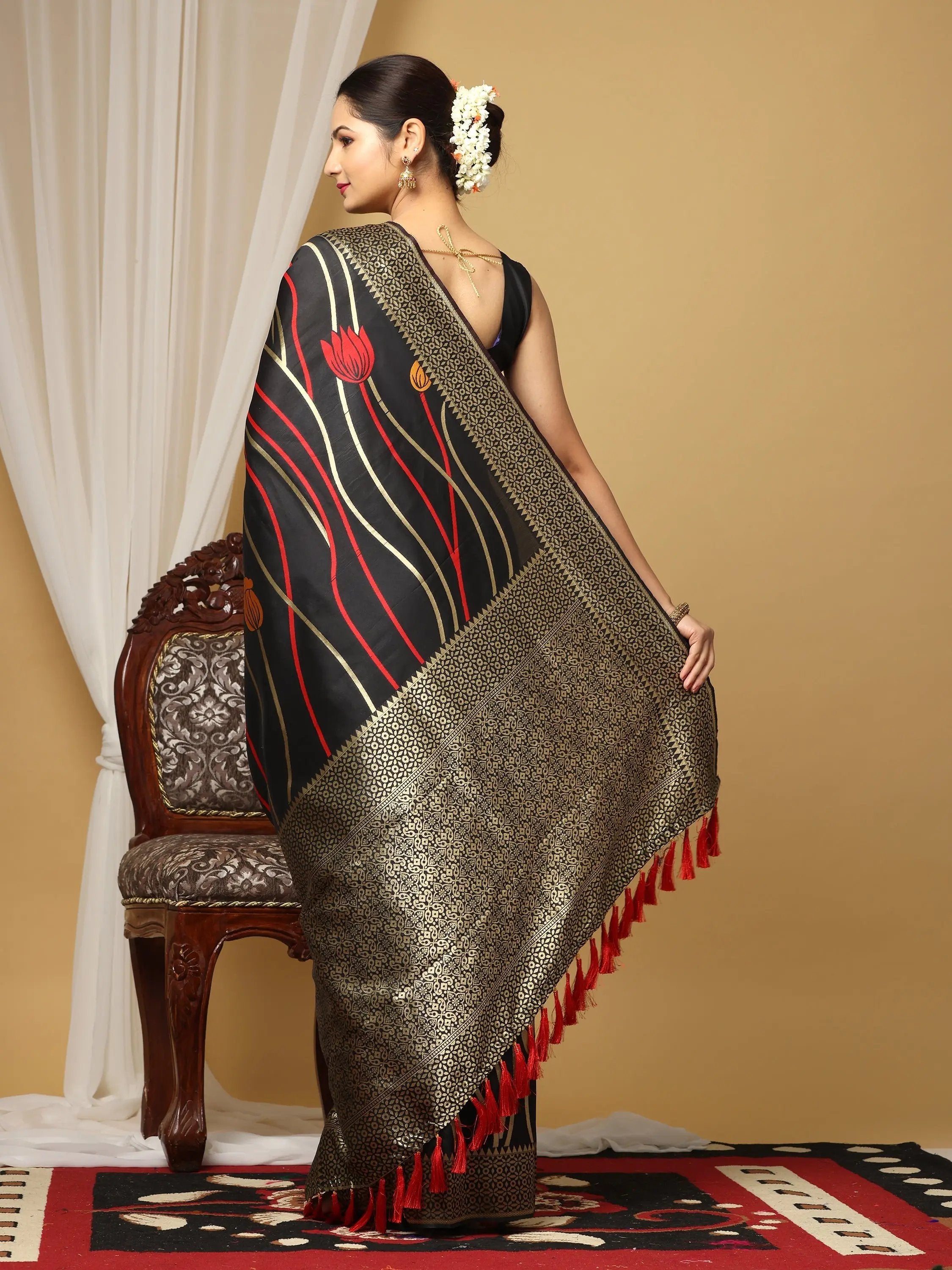 Banarasi Katan Silk Saree With Zari Butti