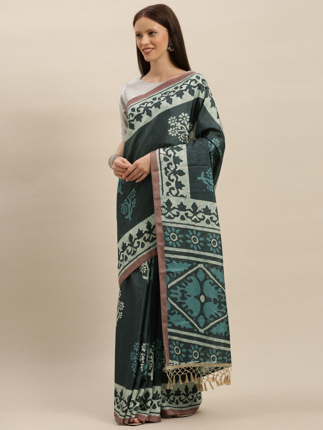 Grey & Blue Colour Linen Blend Bagru Saree