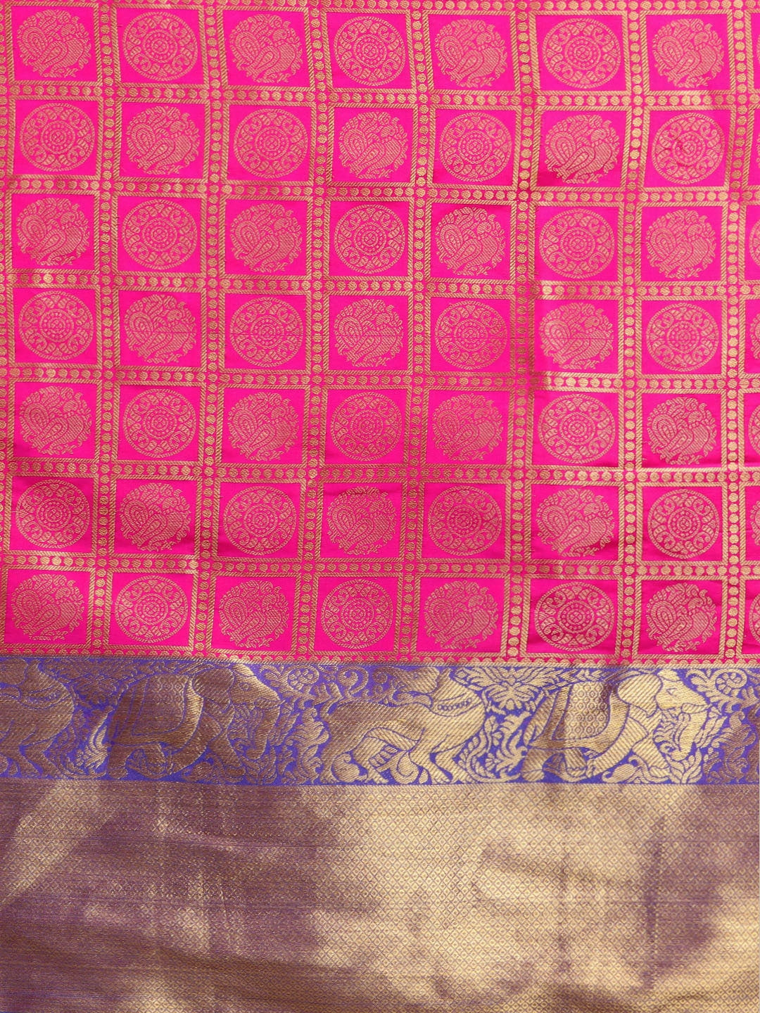 Stylish Kanjivaram Geometric Print Pink Colour Silk Saree