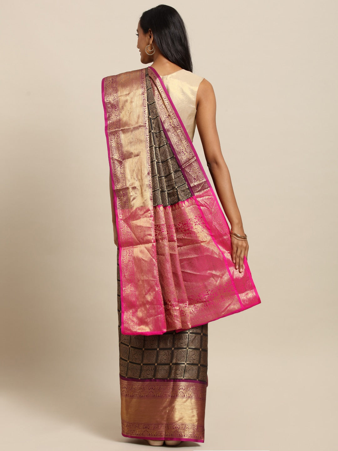 Kanjivaram Black Colour Silk Saree with Checked Print 