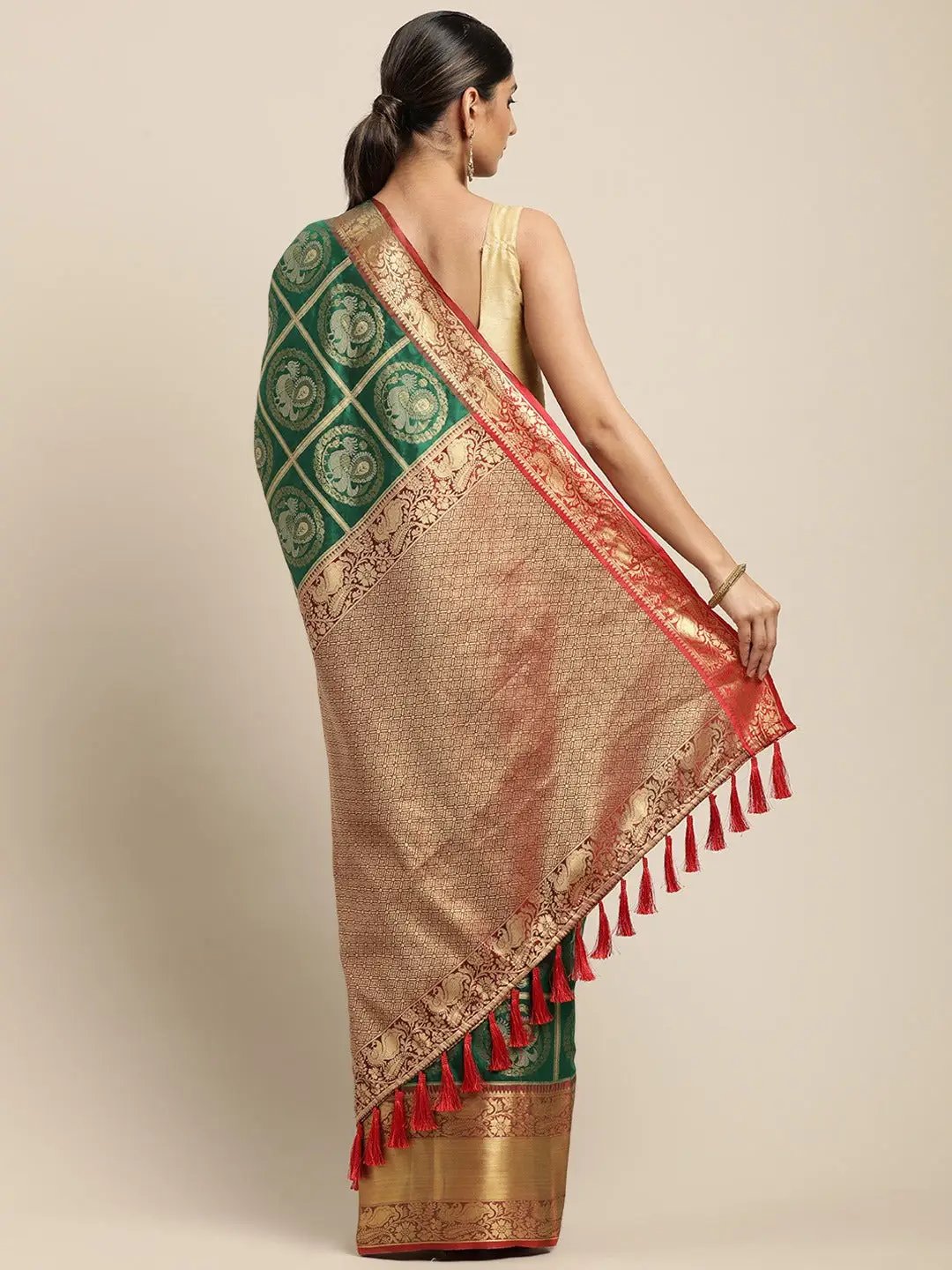  Banarasi Pattu Zari Motifs Festive Wear Saree