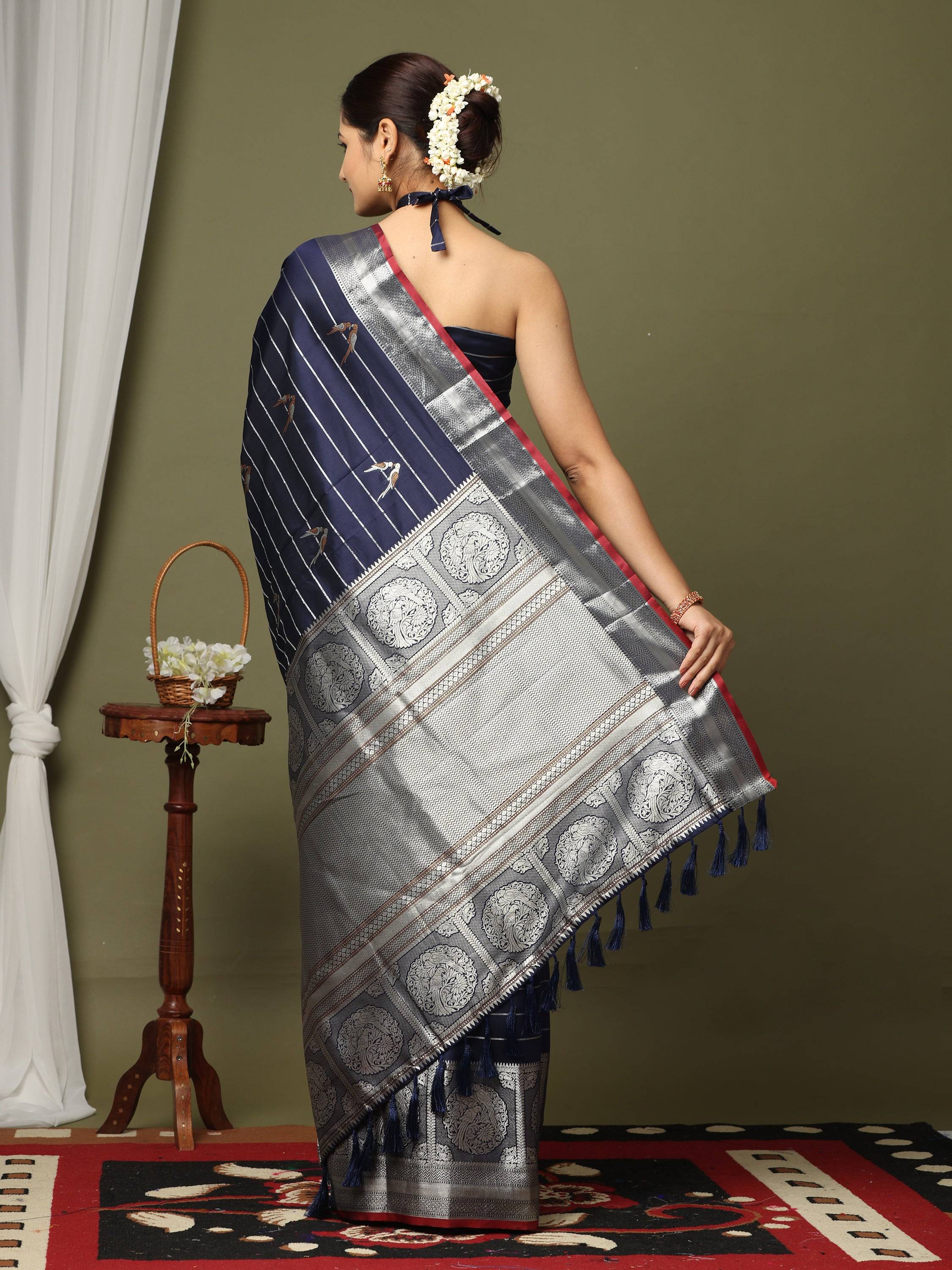 Navy Banarasi Soft Kanchi Zari Weaving Saree