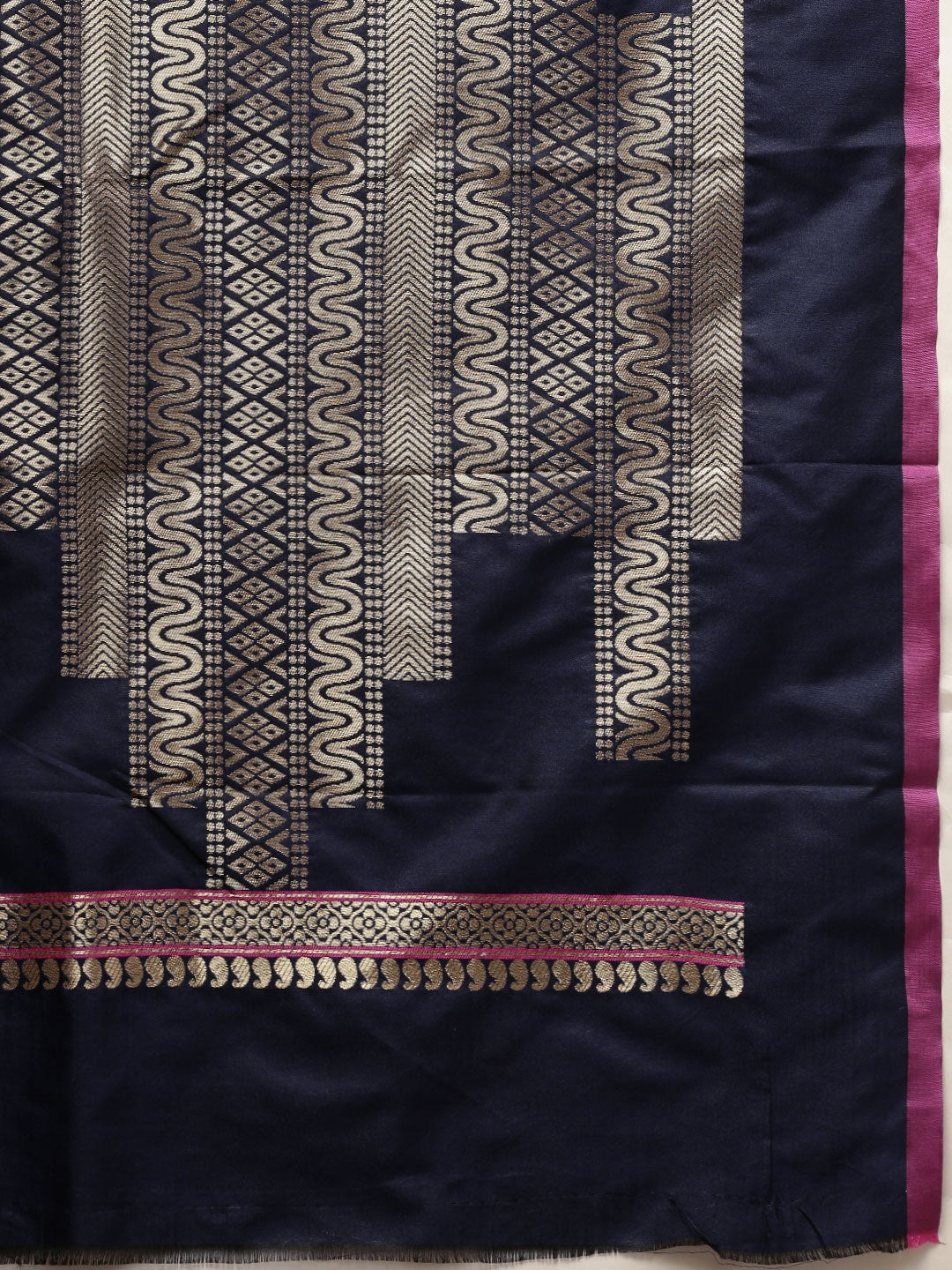 Stylish Kanjivaram Navy Colour Silk Blend Saree