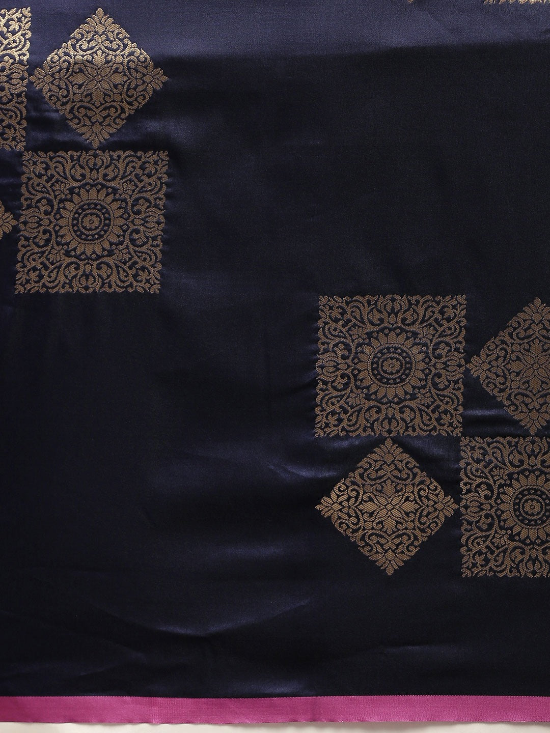 Stylish Kanjivaram Navy Colour Silk Blend Saree