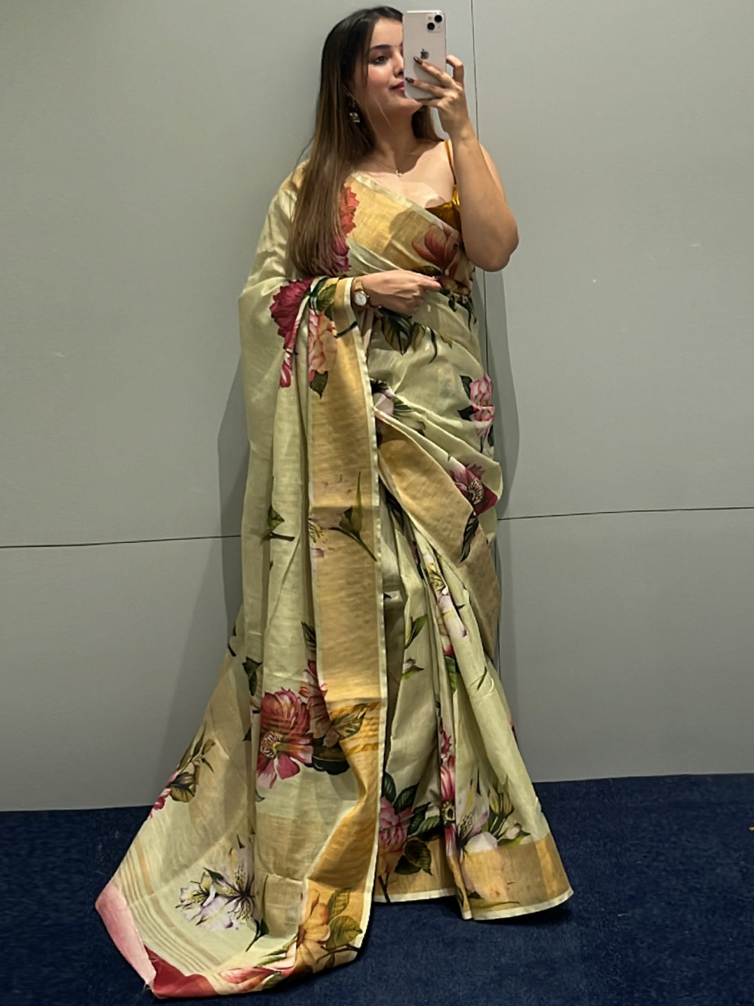 Floral Elegance Pure Linen Saree