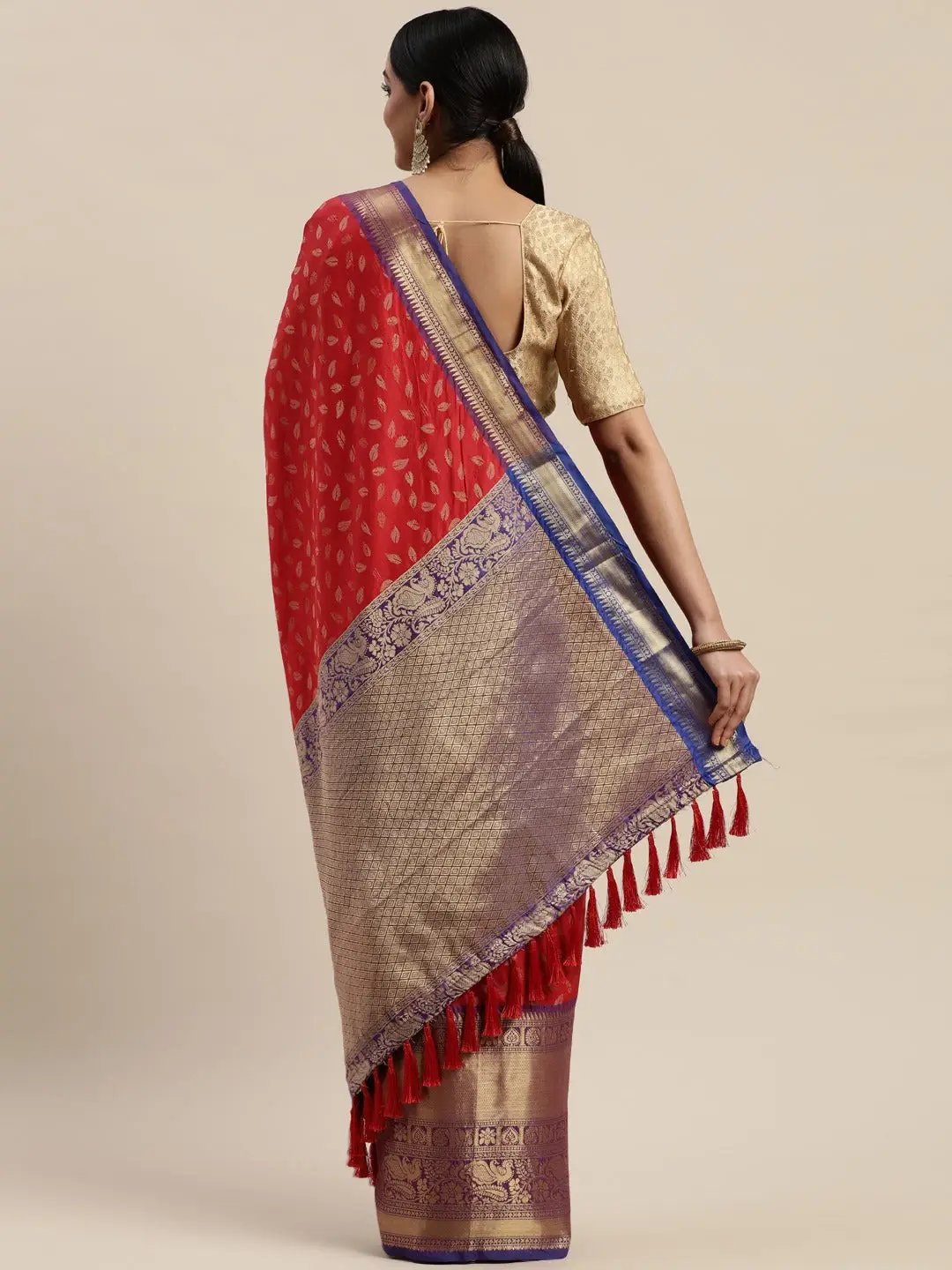  Banarasi Kanchi Pattu Saree with Ethnic Zari Motif Work