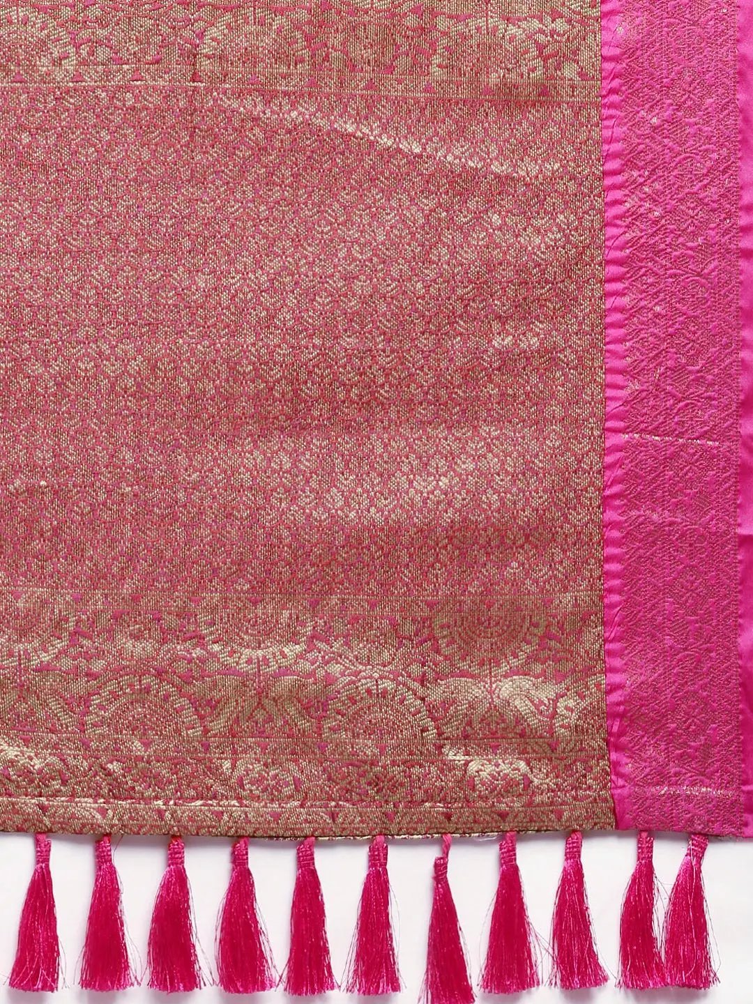 Exclusive Banarasi Woven Design Saree With Zari Border