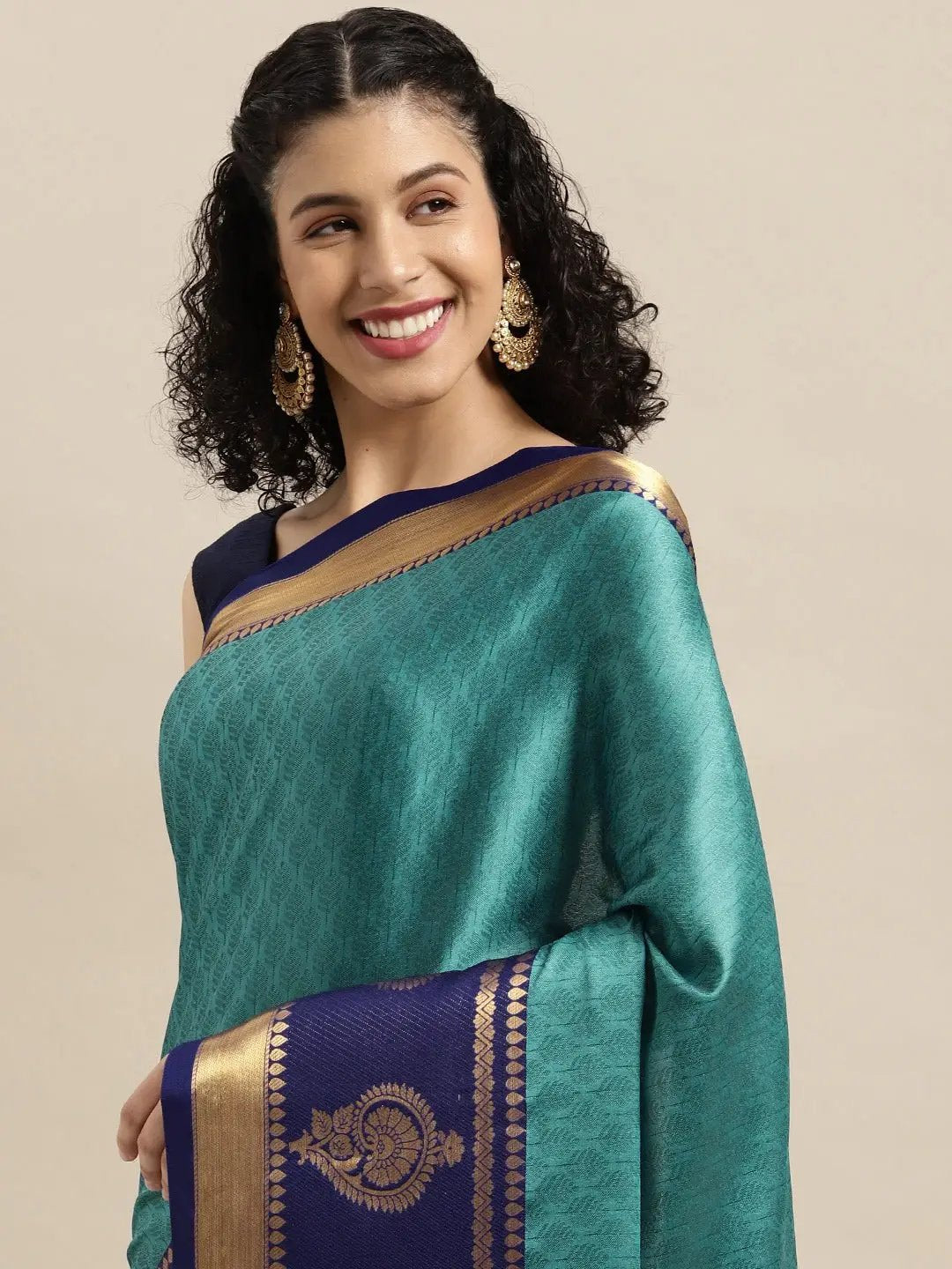 Uppada Cotton Silk Saree With Self Butti