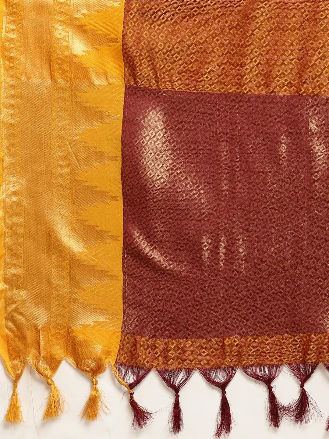 Uppada Cotton Silk Saree With Self Butti