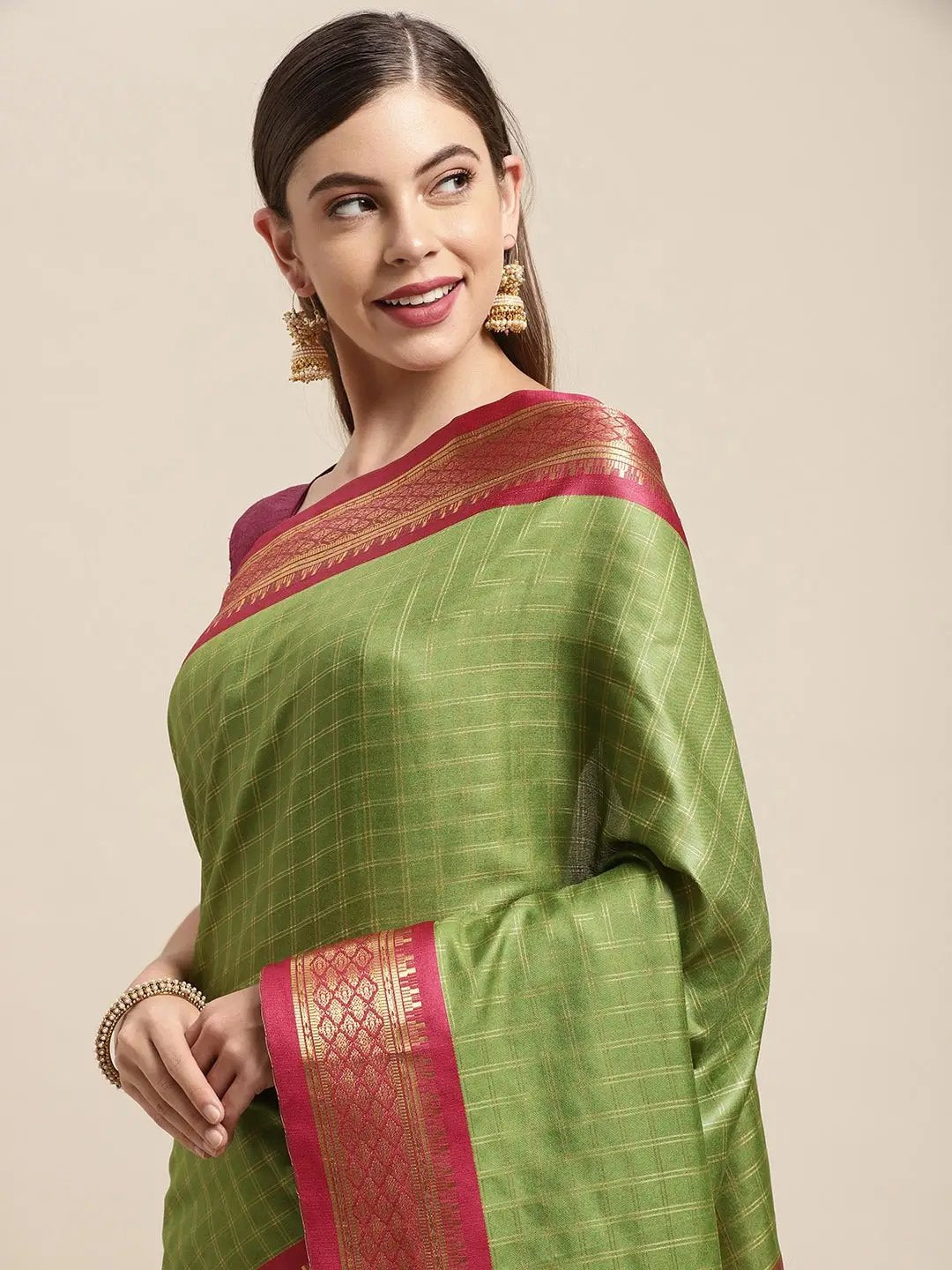 Uppada Cotton Silk Saree With Self Butti