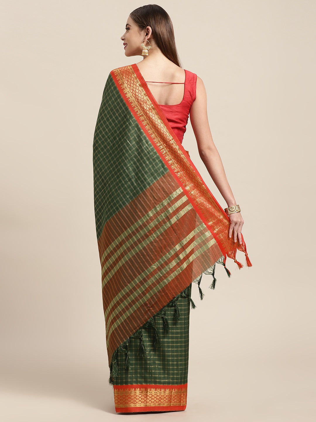 Uppada Cotton Silk Saree With Self Butti