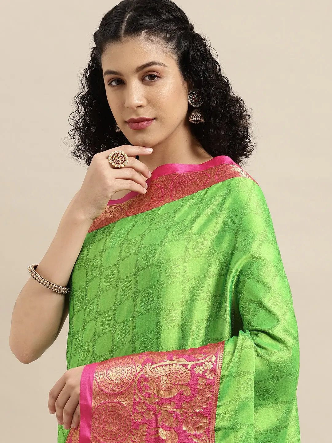 Uppada Cotton Silk Saree With Self Butti