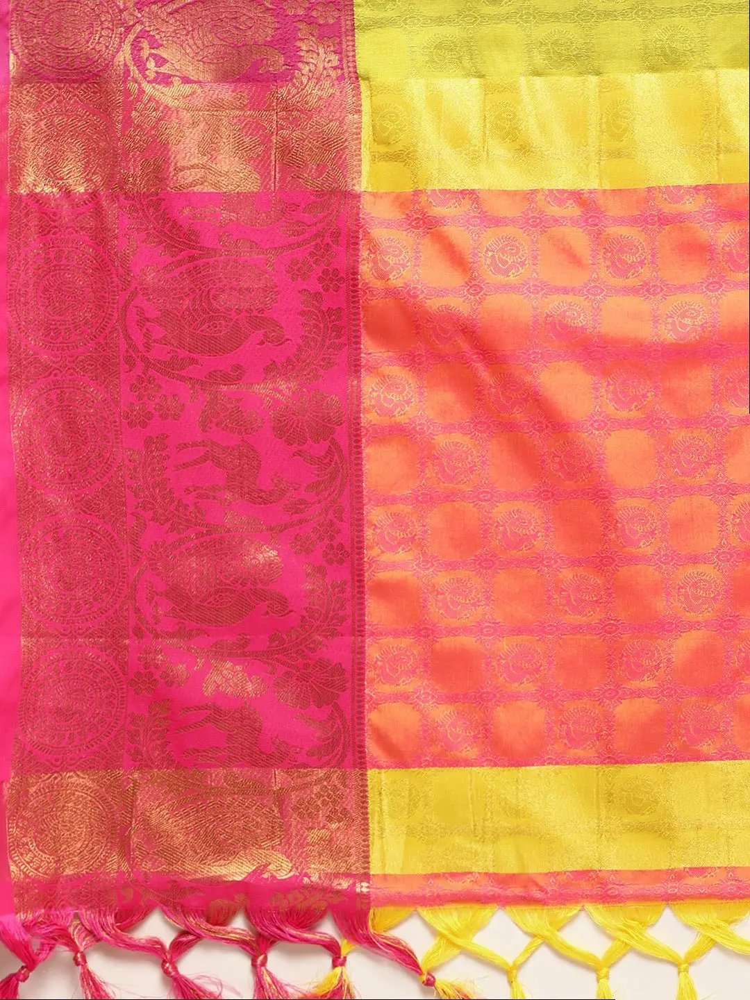 Uppada Cotton Silk Saree With Self Butti