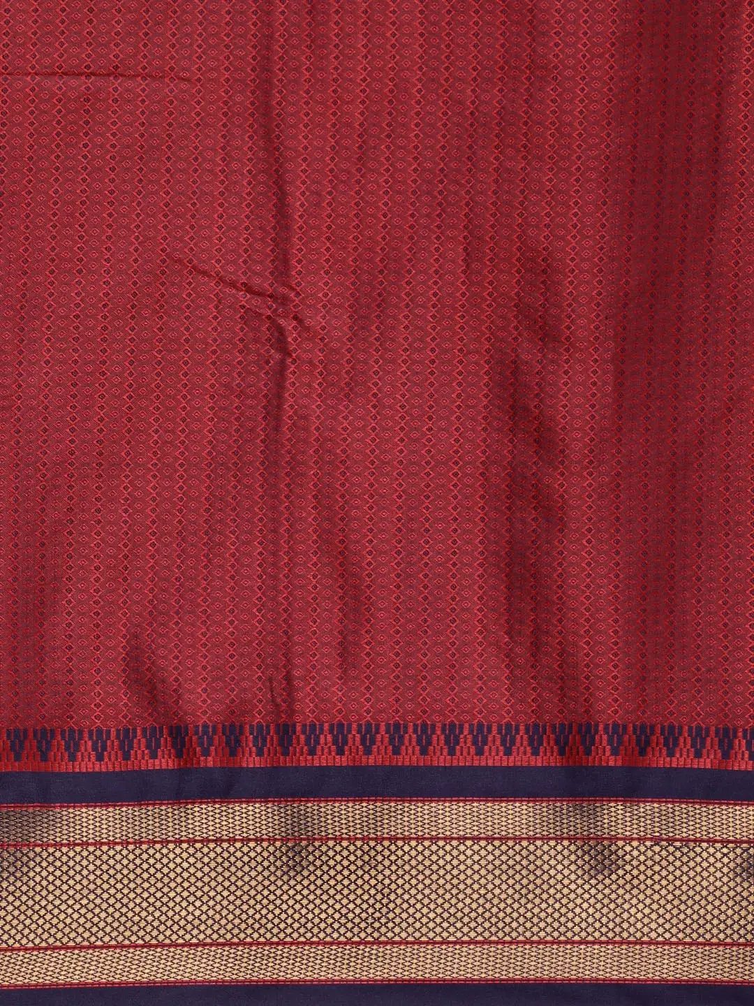 Uppada Cotton Silk Saree With Self Butti