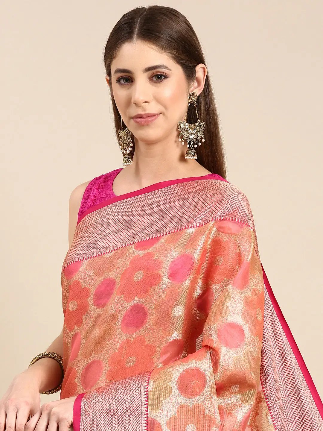 Soft Silk Kanjivaaram Saree With Ethnic Motif Border