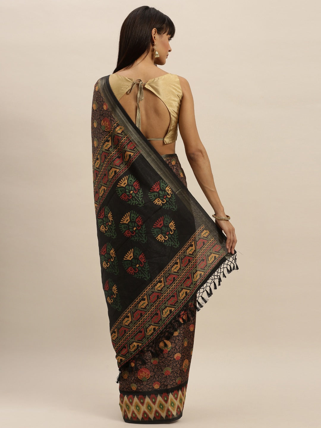 Beautiful Linen Saree With Printed And Ethnic Motifs Work