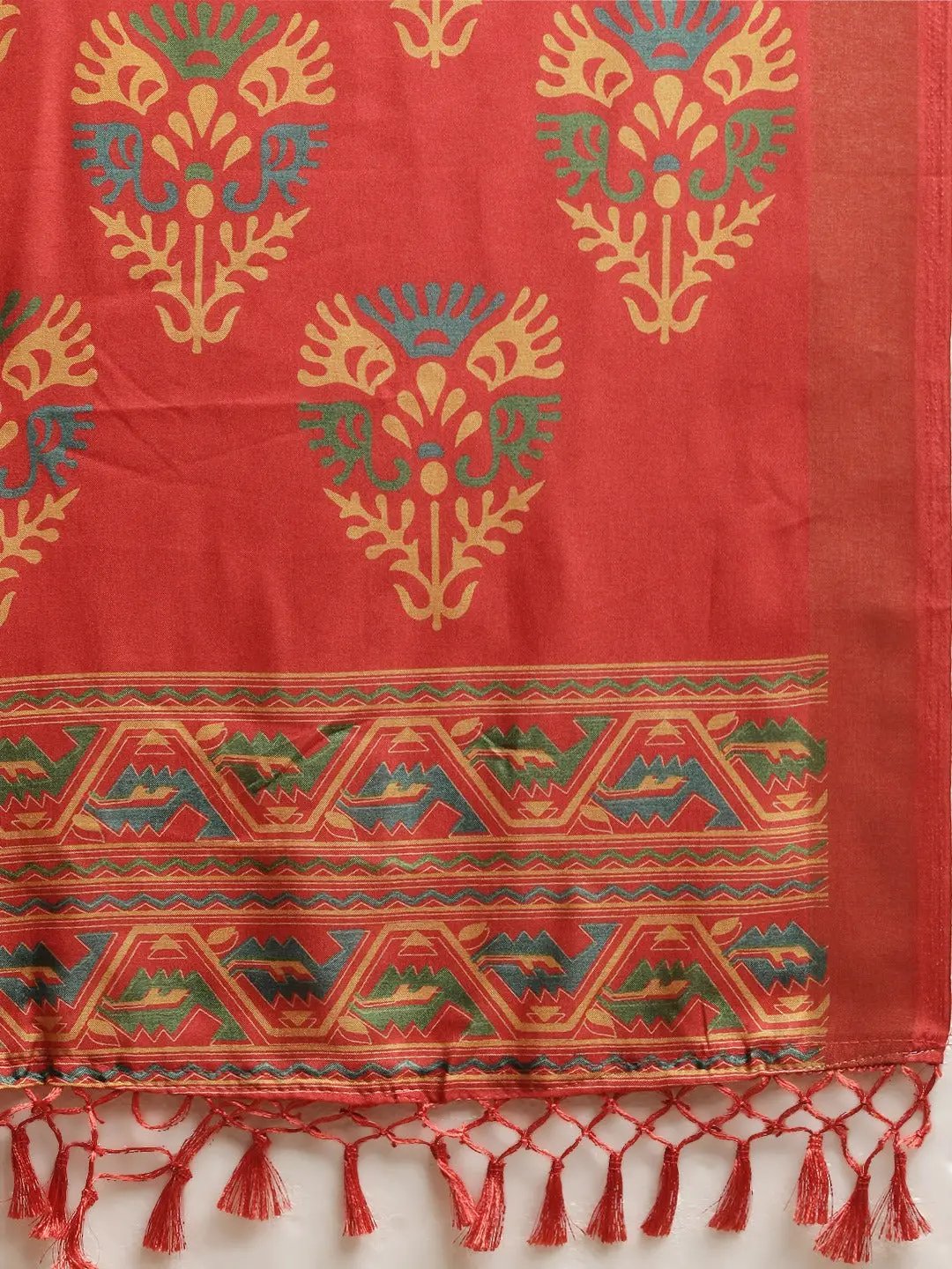 Beautiful Linen Saree With Printed And Ethnic Motifs Work