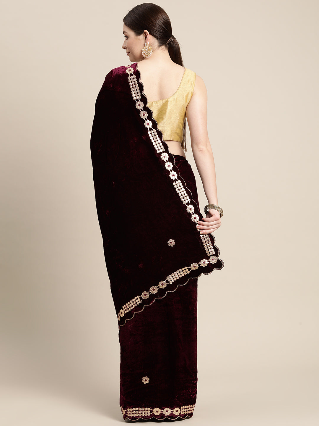 Stylish Embroidered Velvet Saree with Ethnic Motifs