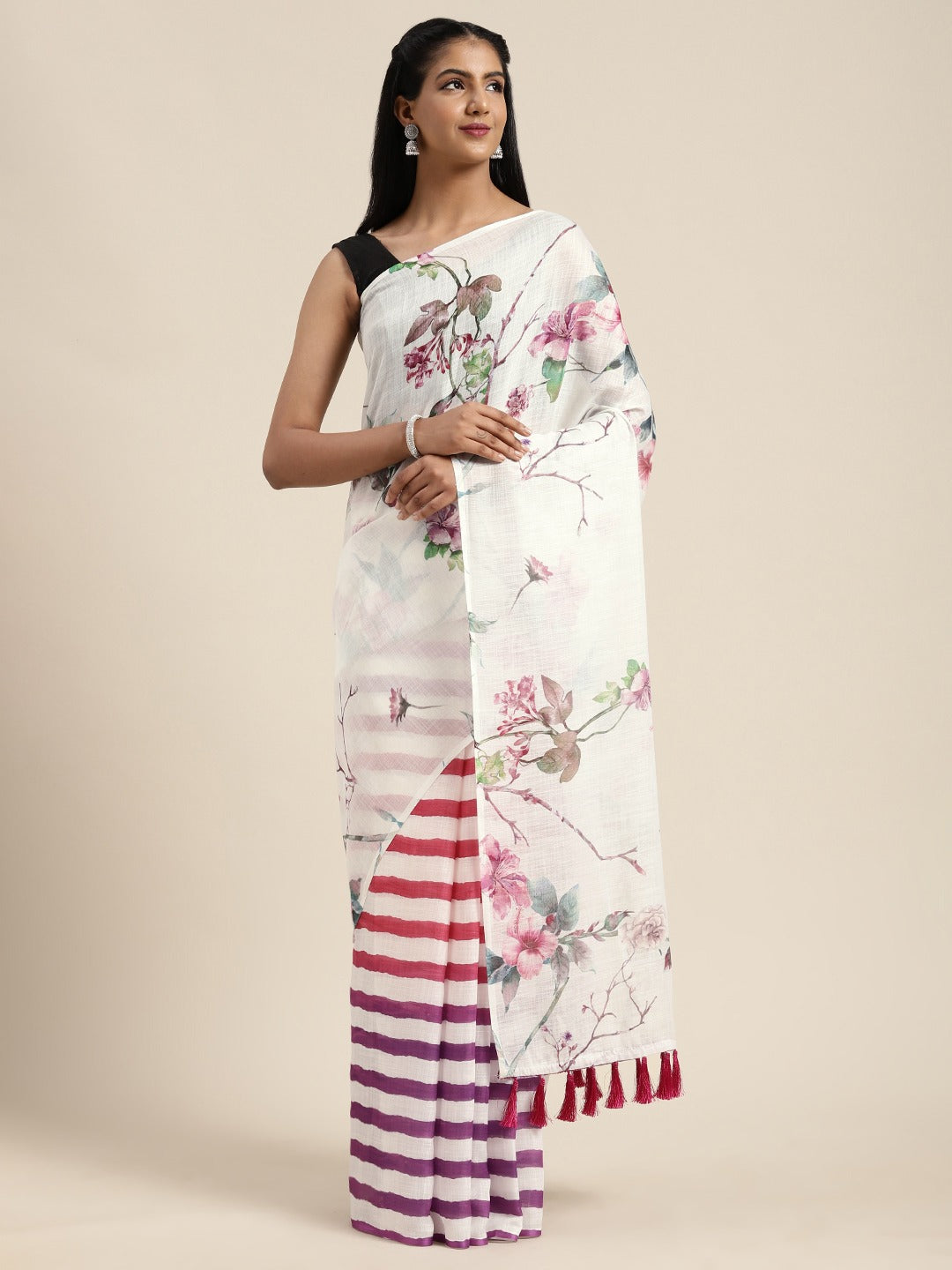  Beautiful Linen Saree With Floral Printed